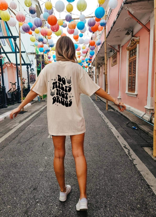 Do MILFS not drugs tee